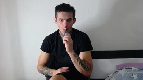 Snapshot of carter_reos chatting on 10.13.25 Carter online show from 10.13.25