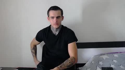 Snapshot of carter_reos chatting on 10.15.25 Carter online show from 10.15.25