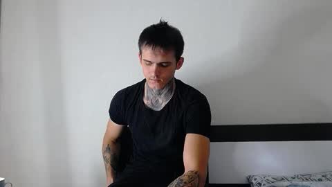 Snapshot of carter_reos chatting on 10.17.25 Carter online show from 10.17.25