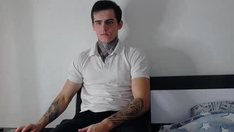 Snapshot of carter_reos chatting on 10.25.25 Carter online show from 10.25.25