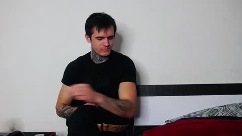 Snapshot of carter_reos chatting on 11.23.25 Carter online show from 11.23.25