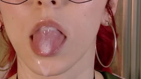 Casandra  online show from 05.28.26