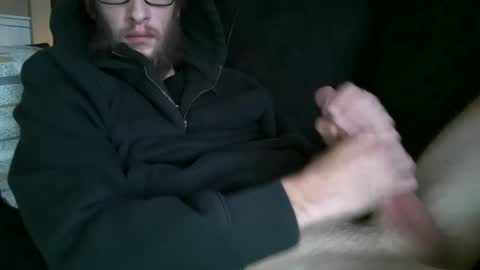 Snapshot of caseyhung chatting on 11.12.25 caseyhung online show from 11.12.25