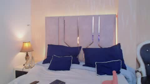 Snapshot of caseymoon chatting on 02.22.26 Casey online show from 02.22.26