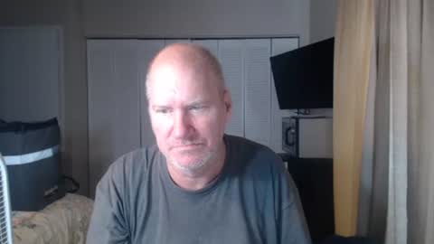 Snapshot of casinocam chatting on 02.04.26 CasinoCam online show from 02.04.26