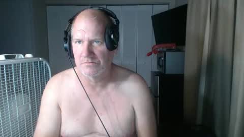 Snapshot of casinocam chatting on 02.11.26 CasinoCam online show from 02.11.26