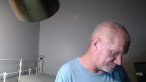 Snapshot of casinocam chatting on 04.14.26 CasinoCam online show from 04.14.26