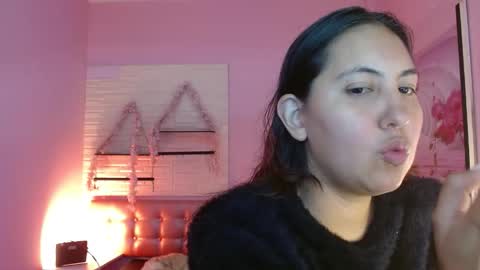 573215024606 online show from 11.08.25