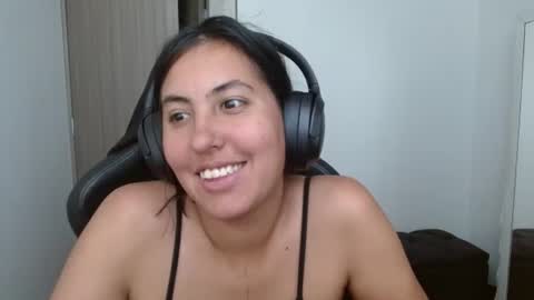 Snapshot of cassandra_ruizz chatting on 06.23.26 573215024606 online show from 06.23.26