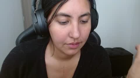 Snapshot of cassandra_ruizz chatting on 06.26.26 573215024606 online show from 06.26.26