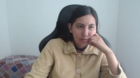 Snapshot of cassandra_ruizz chatting on 07.24.26 573215024606 online show from 07.24.26