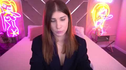 Lena online show from 12.18.25