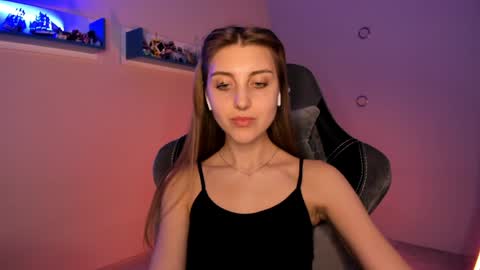 Seductress Cassia  FINDOM AND SADISM  NO NUDE online show from 02.04.25