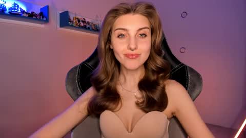 Seductress Cassia  FINDOM AND SADISM  NO NUDE online show from 02.12.25