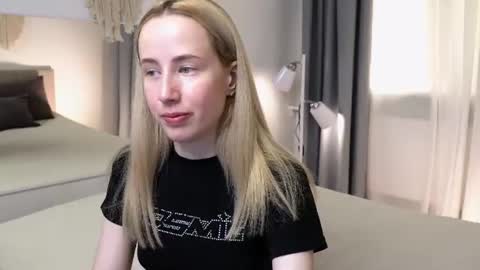 Snapshot of cassie_kelman chatting on 07.19.26 Cassie online show from 07.19.26