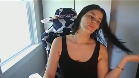 cassiealvarez online show from 05.24.26