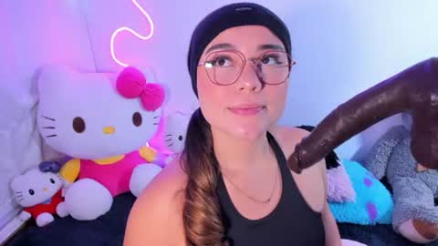 Snapshot of cassiebigass_ chatting on 07.12.26 Bela igzaii9r online show from 07.12.26