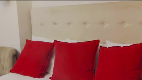 CassieHilton online show from 02.18.25