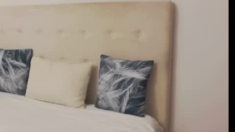 CassieHilton online show from 10.09.25