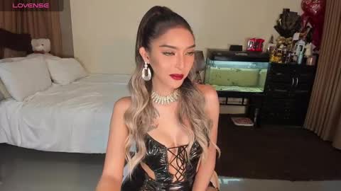 Snapshot of cassievalbalera chatting on 01.02.25 CassieValbalera online show from 01.02.25