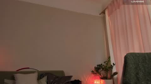  cassandra  online show from 01.07.25