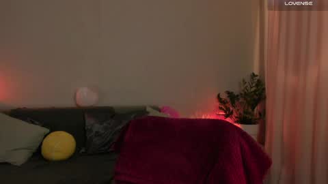  cassandra  online show from 02.23.25