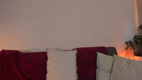  cassandra  online show from 10.27.25