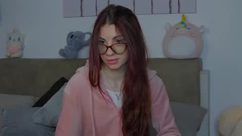 Kierie online show from 10.18.25