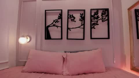 Snapshot of cataleya0320 chatting on 10.12.25 Cataleya online show from 10.12.25