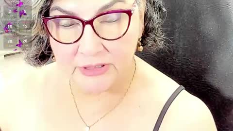 Snapshot of cataleya_mom_ chatting on 04.28.26 cataleya online show from 04.28.26