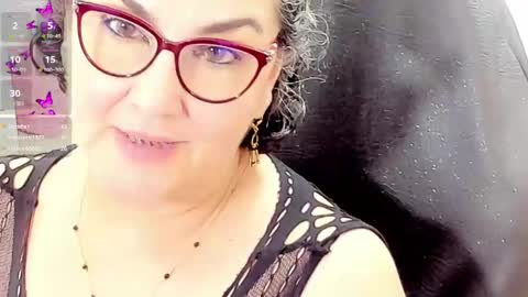 Snapshot of cataleya_mom_ chatting on 04.30.26 cataleya online show from 04.30.26