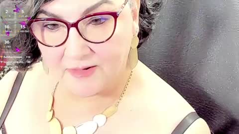 Snapshot of cataleya_mom_ chatting on 05.03.26 cataleya online show from 05.03.26