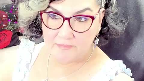 Snapshot of cataleya_mom_ chatting on 05.04.26 cataleya online show from 05.04.26