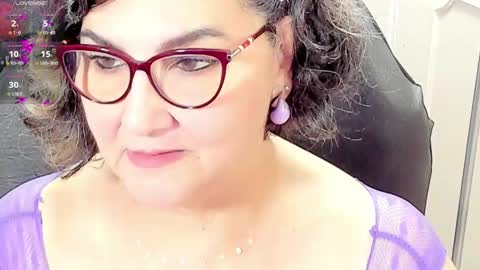 Snapshot of cataleya_mom_ chatting on 05.30.26 cataleya online show from 05.30.26