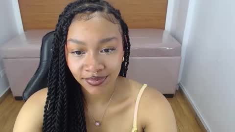 Snapshot of catalina25_t chatting on 10.17.25 catalina25_t online show from 10.17.25