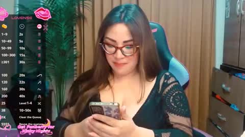 catalina3772516 online show from 12.20.25