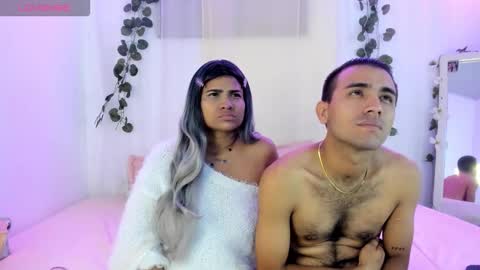 Snapshot of catalina_and_roger chatting on 10.18.25 Cata y Roger online show from 10.18.25