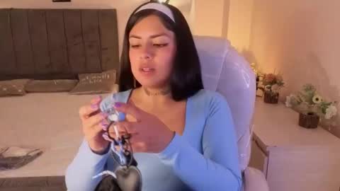 Snapshot of catalina_naughtyy chatting on 11.16.25 Catalina online show from 11.16.25