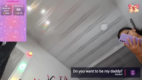 Snapshot of catalinahot2023 chatting on 12.07.24 Catalina online show from 12.07.24