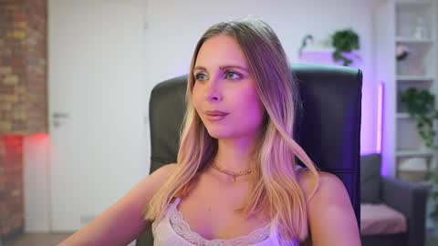 catecrago  online show from 02.04.26