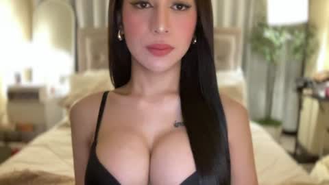 Snapshot of cathalina_goddess chatting on 06.22.26 cathalina harake online show from 06.22.26