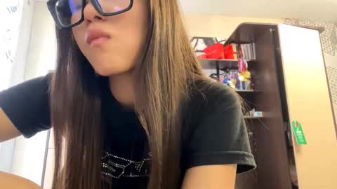 Snapshot of catherinepirs chatting on 03.14.26 catherinepirs online show from 03.14.26