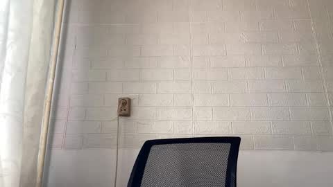 Snapshot of catherinepirs chatting on 04.30.26 catherinepirs online show from 04.30.26