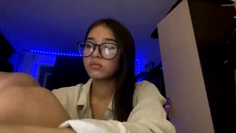 Snapshot of catherinepirs chatting on 05.22.26 catherinepirs online show from 05.22.26