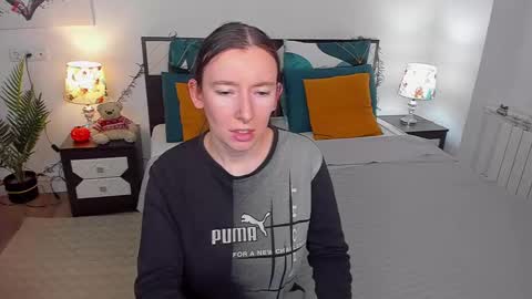 Catrin online show from 12.10.24