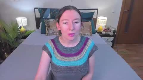 Catrin online show from 02.24.26