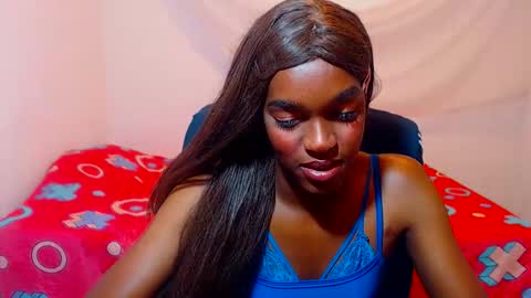 Snapshot of cathi_nahomi chatting on 10.14.25 cathi_nahomi online show from 10.14.25