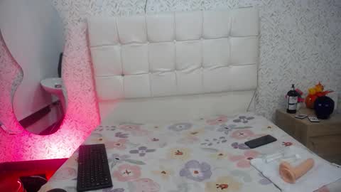 Catleya y online show from 11.16.25