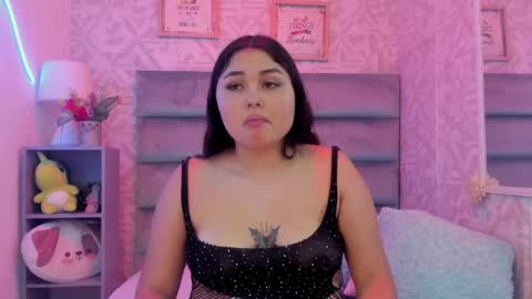 Snapshot of cattleya_00 chatting on 05.22.26 Sofia online show from 05.22.26