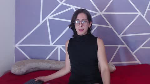 cava_pretty online show from 12.10.24